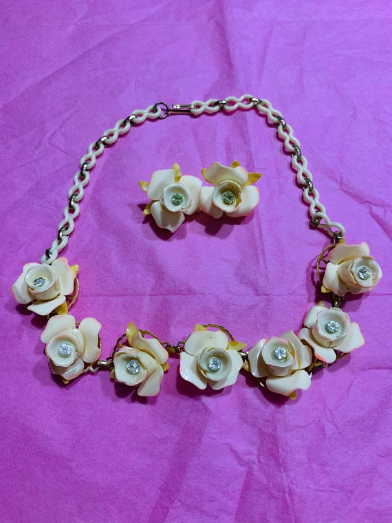 Vintage Embedded Rhinestone Floral Celluloid Neck… - image 3