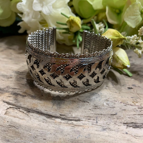 Vintage Volupté Silver Tone Scrollwork/Mesh Cuff Bracelet