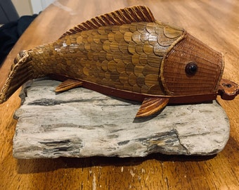 Rare Vintage Handmade Shanghai Handicrafts People’s Republic of China Fish Basket
