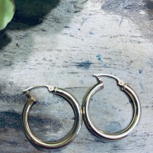 Vintage High Polish 14k Y. Gold Hoop Earrings image 2