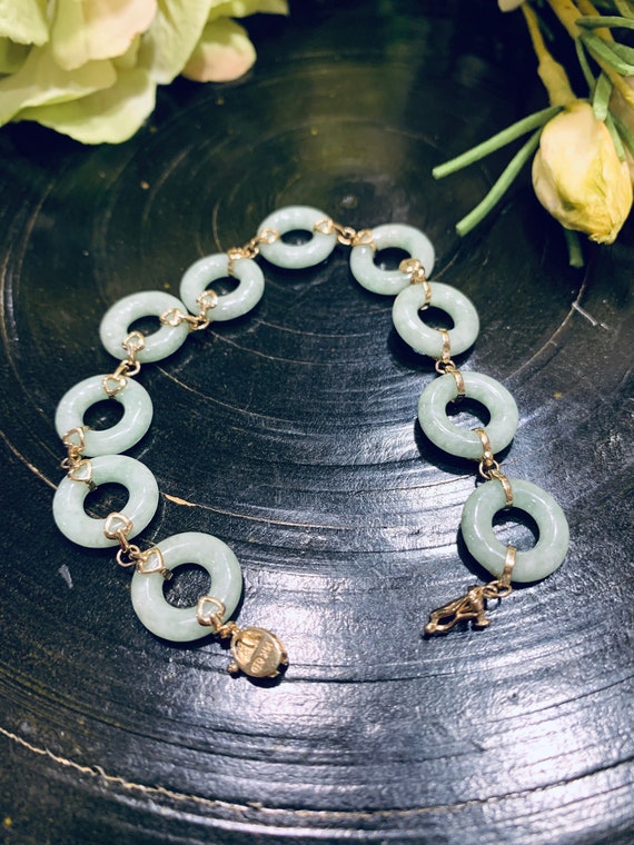 14k Y. Gold and Jadeite Circle Link Bracelet
