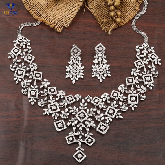 Diamond necklace under best sale 50000