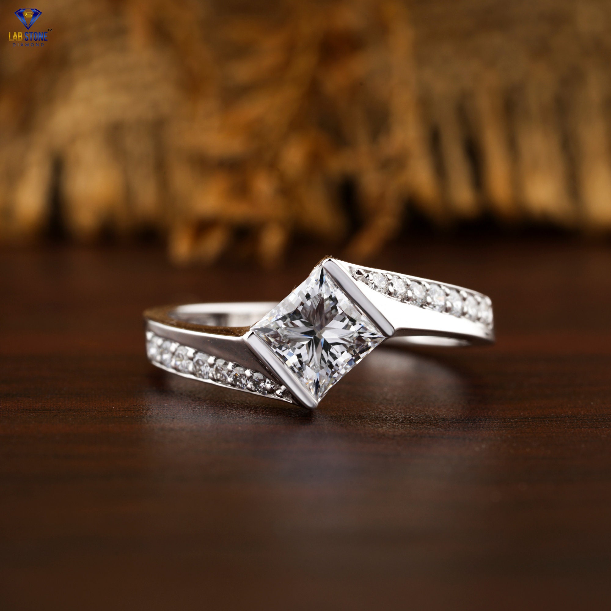 Diagonal princess cut engagement ring deals