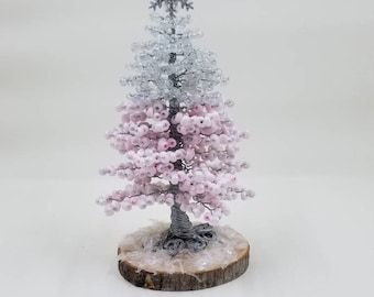Pretty in Pink Christmas Wire Tree - розовое и белое блестящее украшение из бисера - праздничное украшение