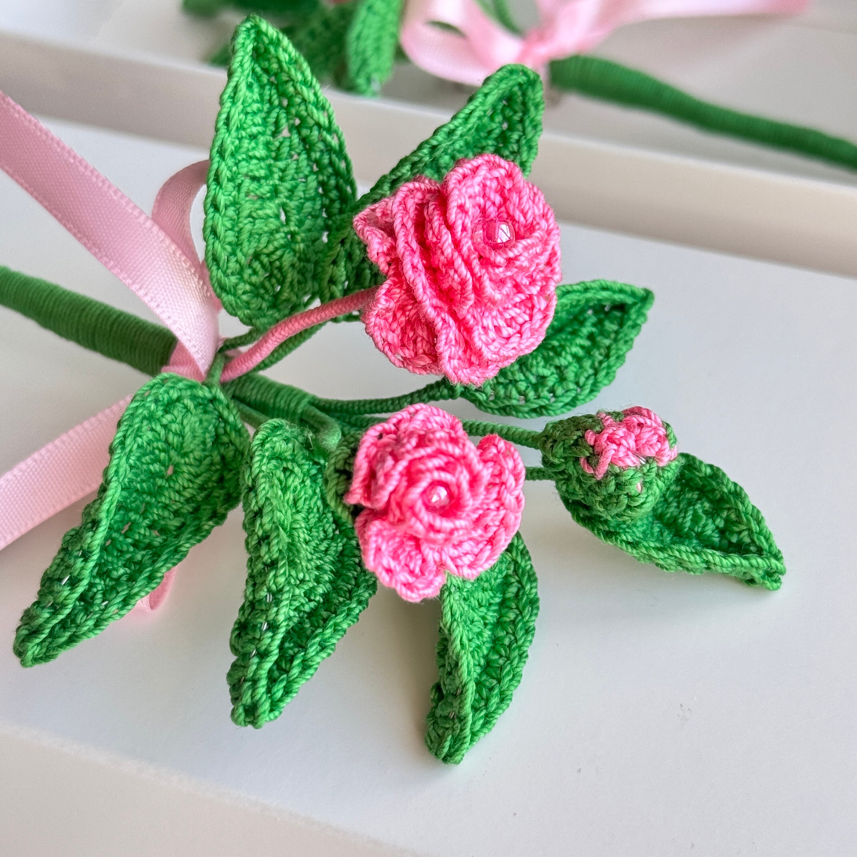 Pink Crochet Roses Pink Roses Crochet Flower Pin Boutonnière Rose Wedding Mini Bouquet ...