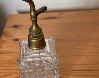 Antique Perfume Bottle / Atomiser