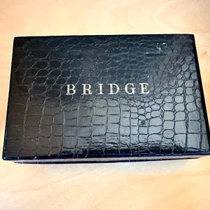 Set di carte da gioco Bridge con segnapunti, matite e leggi del Bridge 1963 nella scatola originale