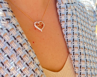 Mom Heart Necklace, Dainty Mom Necklace, Perfect gift for mom, New Mom Gift, Gift for Mom, Mothers Day Gift, Mom Gift