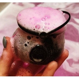 Cauldron Bath Bomb