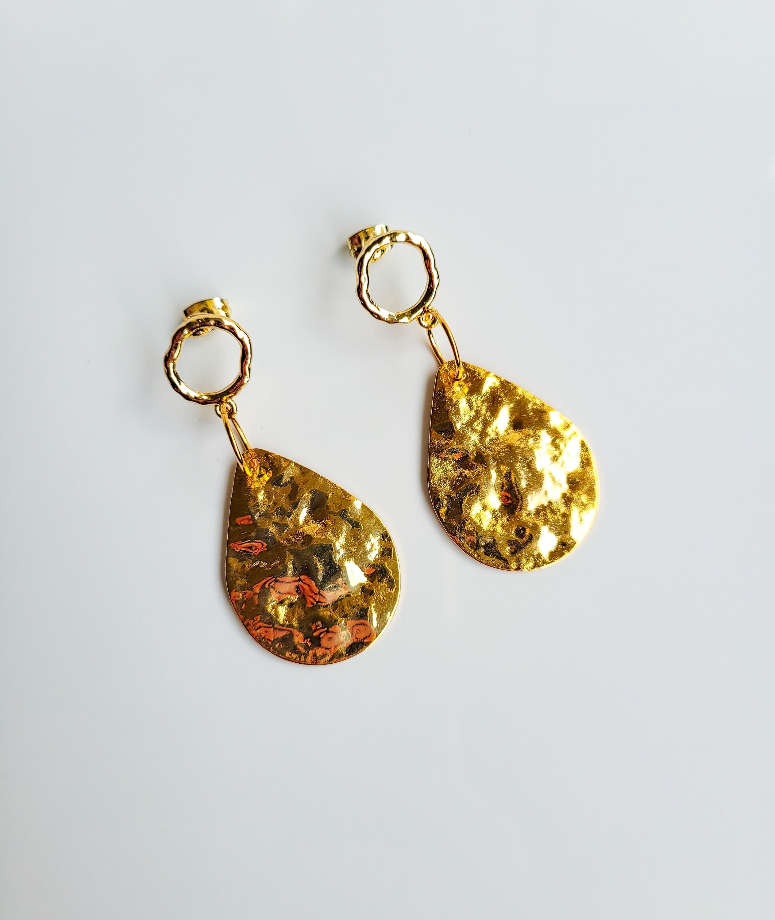 Boucles D'oreilles Gouttes Dorées Longues Avec Boules - Style Pendantes Fil Doré - Neuf Sans Emballage