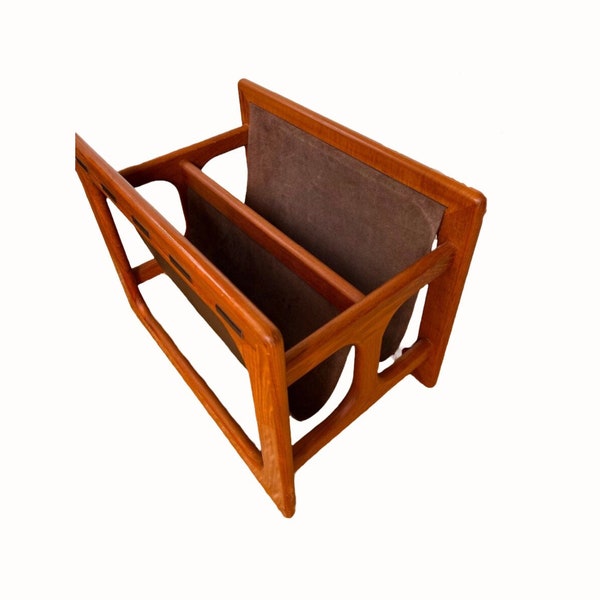 bois de teck rare, cuir magazine moderne danois du milieu du siècle, journal, détenteur du record des années 60, 70, mobilier vintage de style scandi japandi