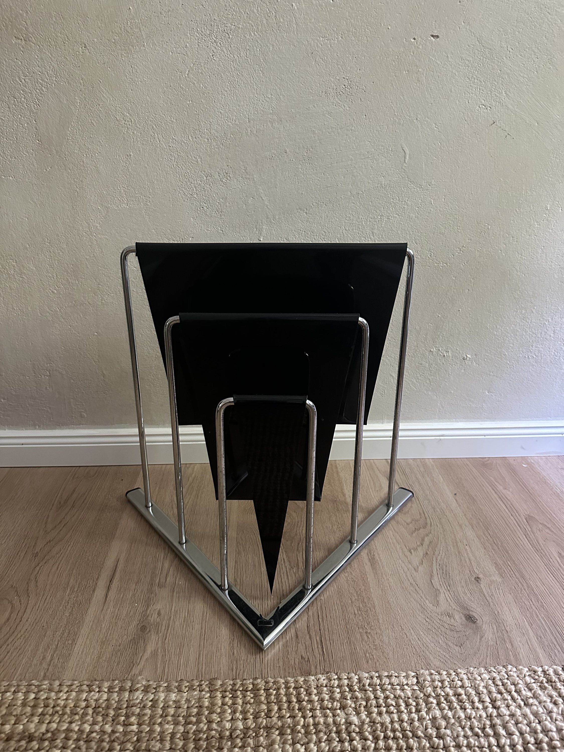 Vintage Magazine Newspaper Record Rack by Markus Börgens for D-tec ...