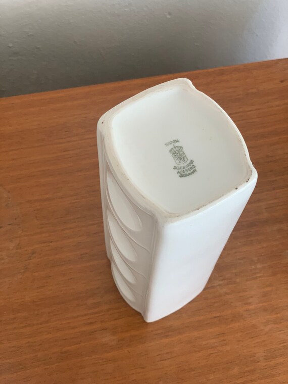 Modern Vase From Schumann Arzberg Germany Porcelain 60s Schumann Arzberg Germany Porcelain 60s, Arzberg Porcelain Storage Containers