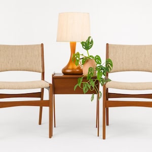 1 of 6 Danish Teak wood Chairs by Erik Buch Model 89, 1960s, Midcentury furniture, vintage designer Dining Chair, Boho Scandinavian Style
