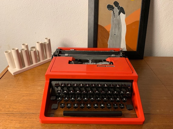 Midcentury Olivetti Dora Typewriter, Ettore Sottsass Design, 60's
