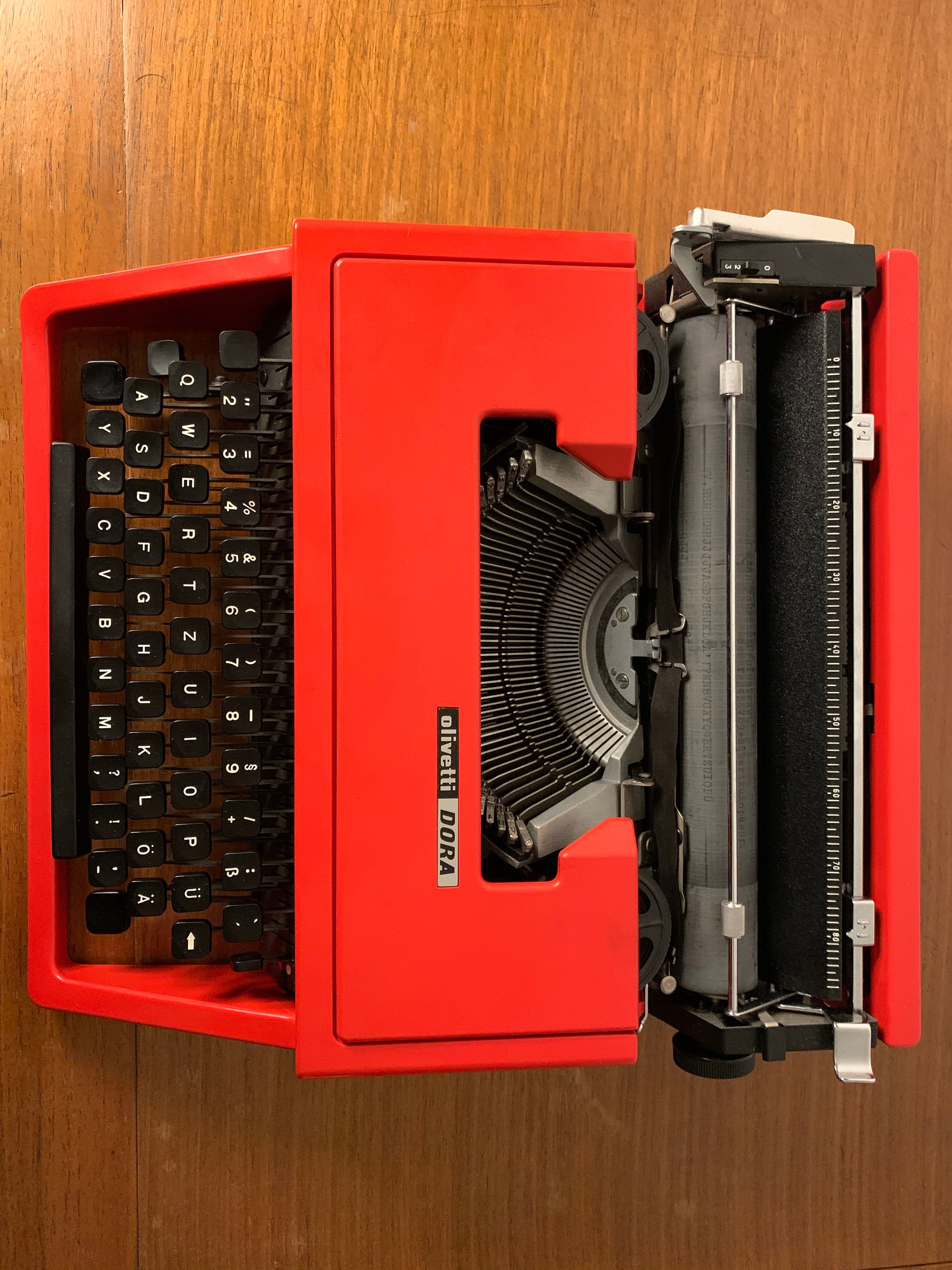 Midcentury Olivetti Dora Typewriter, Ettore Sottsass Design, 60's