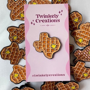 Texas Waffle Pin, Texas Waffle Enamel Pin, Texas Enamel Pin, Texas Pin, Texas Gift, Waffle, Texas Art, Houston, Austin, Dallas, Tote Pin