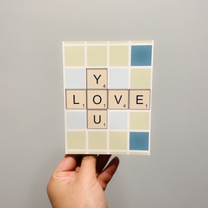 Scrabble Board Love You Lustige Karte zum Valentinstag, Jahrestag