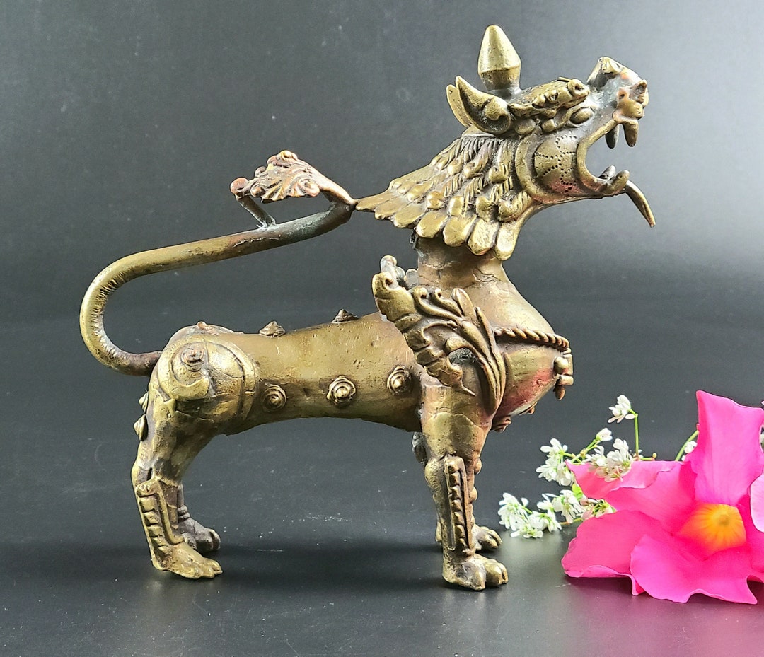 Vintage - Beautifully Detailed - Chinese Statue of Unicorn Foo Dog