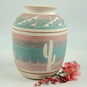 Vintage 1970&#39;s Mexican - Etched Pottery - Signed Pottery Vase