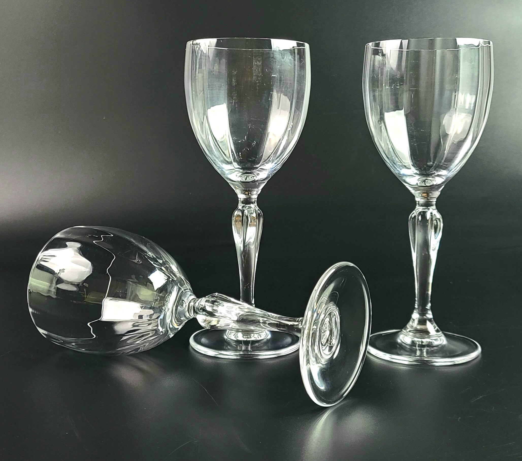 Vintage Optical Illusion Wine Glasses Set of 3 Etsy