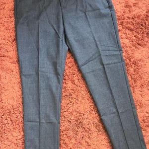 Vintage – Women Banana Republic Pants – Size 8S – Grey – Egypt
