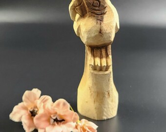 ヴィンテージ - 木製の手彫りの鷲の置物 - 高さ 6.5 インチ - Etsy 日本