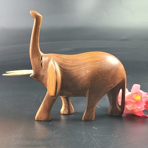 Vintage - Houten standbeeld/figuur olifant - bruin - met de hand gesneden