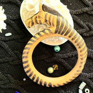 Vintage 1970&#39;s Wooden Carved Bangle - Boho Style- Zebra - 2.5&quot; Inner Diameter
