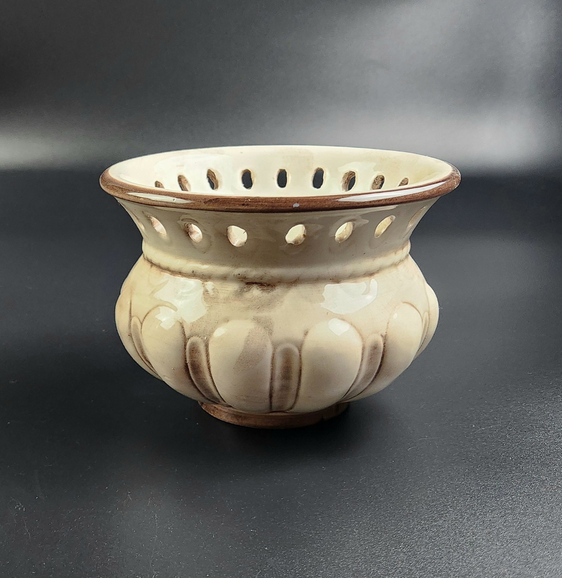 ヴィンテージ - マジョリカ手描き - 陶器の花瓶 - イタリア製 - 高さ4