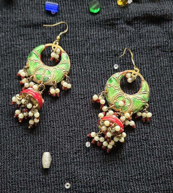 Vintage Handmade Lakh Dangling Earrings – India – Double Sided Green & Red