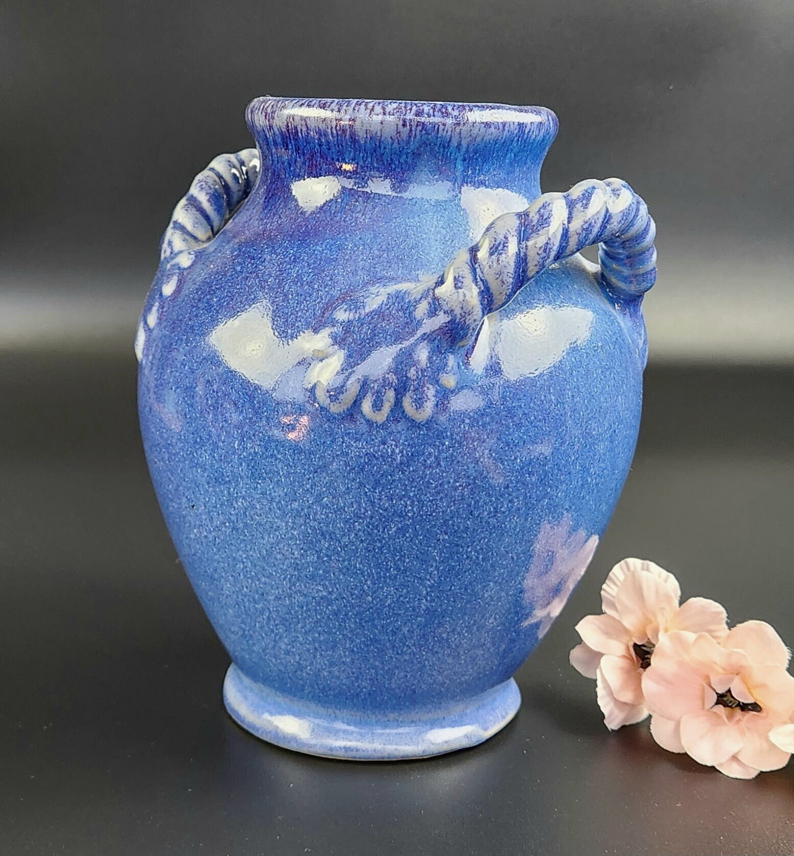 ヴィンテージ - 高さ7.5インチ - 美しい - ユニークな形の青い花瓶