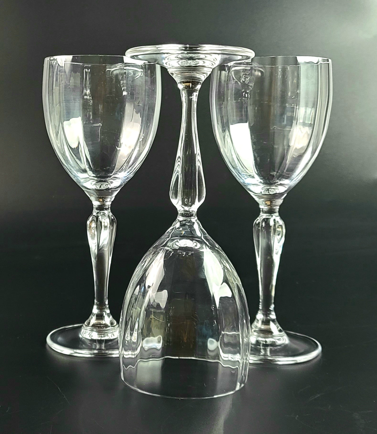 Vintage Optical Illusion Wine Glasses Set of 3 Etsy