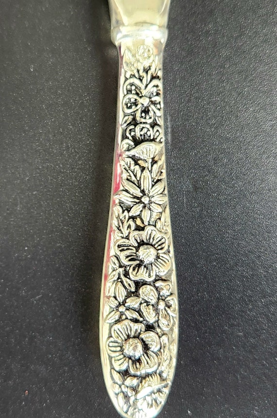 【James Dixon】 【純銀】透かしのバターナイフ 1911年 James Dixon】 【純銀】透かしのバターナイフ 1911年 - メルカリ