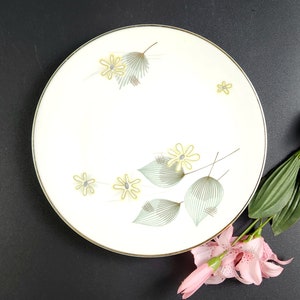 Vintage - Salad Plate - Hutschenreuther Selb Bavaria Germany