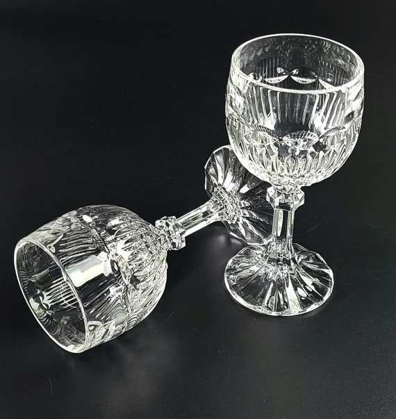 Vintage Stunning Cutcrystal Wine Glasses Chipped Pair Etsy