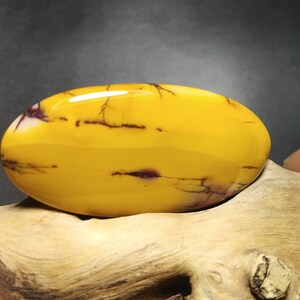 Jaspe mookaite, jaspe mookaite naturel, jaspe jaune, jaspe naturel, pierre précieuse, pierre précieuse naturelle, cabochon, fabrication de bijoux, 50 x 25 x 7 mm, 74,50 ct, 168