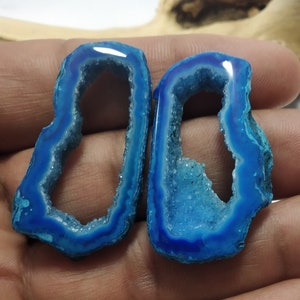 Géode druzy,tranche polie,tranche de pierre gemme,tranche d'agate Druzy,fenêtre Géode druzy,emballage métallique,tranche d'agate,paire d'agate Druzy,pierre pour collier,#10