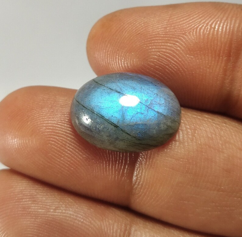 Labradorite Gemstone,Natural Gemstone,Labradorite Cabochon,Shiny Stone,Flashy Stone,Gemstone Cabochon,Jewelry making,18x13x7 mm.13.45 ct,37L