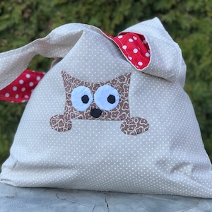 Tote Bag, Handcrafted Market Bag with Peeping Cat, Eco-Friendly Fabric Bag, Sustainable Shopper Bag