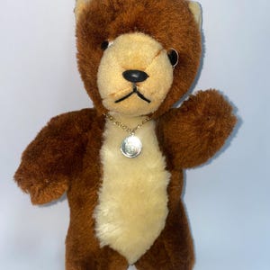 Vintage Berlin Bear DDR – GDR Souvenir Teddy Bear with Pendant – 1970s Collectible