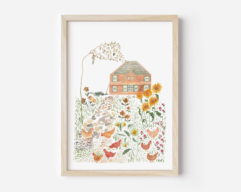 K&ouml;nnte beinhalten: Ein Aquarellbild eines roten Backsteinhauses mit einem Steinweg, der zur Haust&uuml;r f&uuml;hrt. Das Haus ist von einem Garten mit Sonnenblumen, anderen Blumen und H&uuml;hnern umgeben.