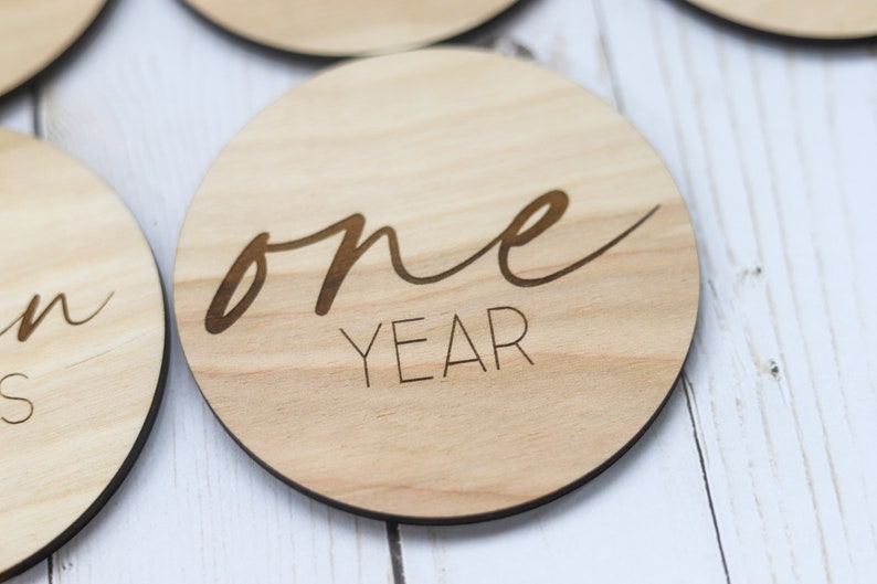 Wooden Monthly Milestone Marker Discs Baby Photo Prop image 6