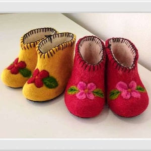 Felted Slippers, Woolen slippers, handmade slippers for children. baby gift,