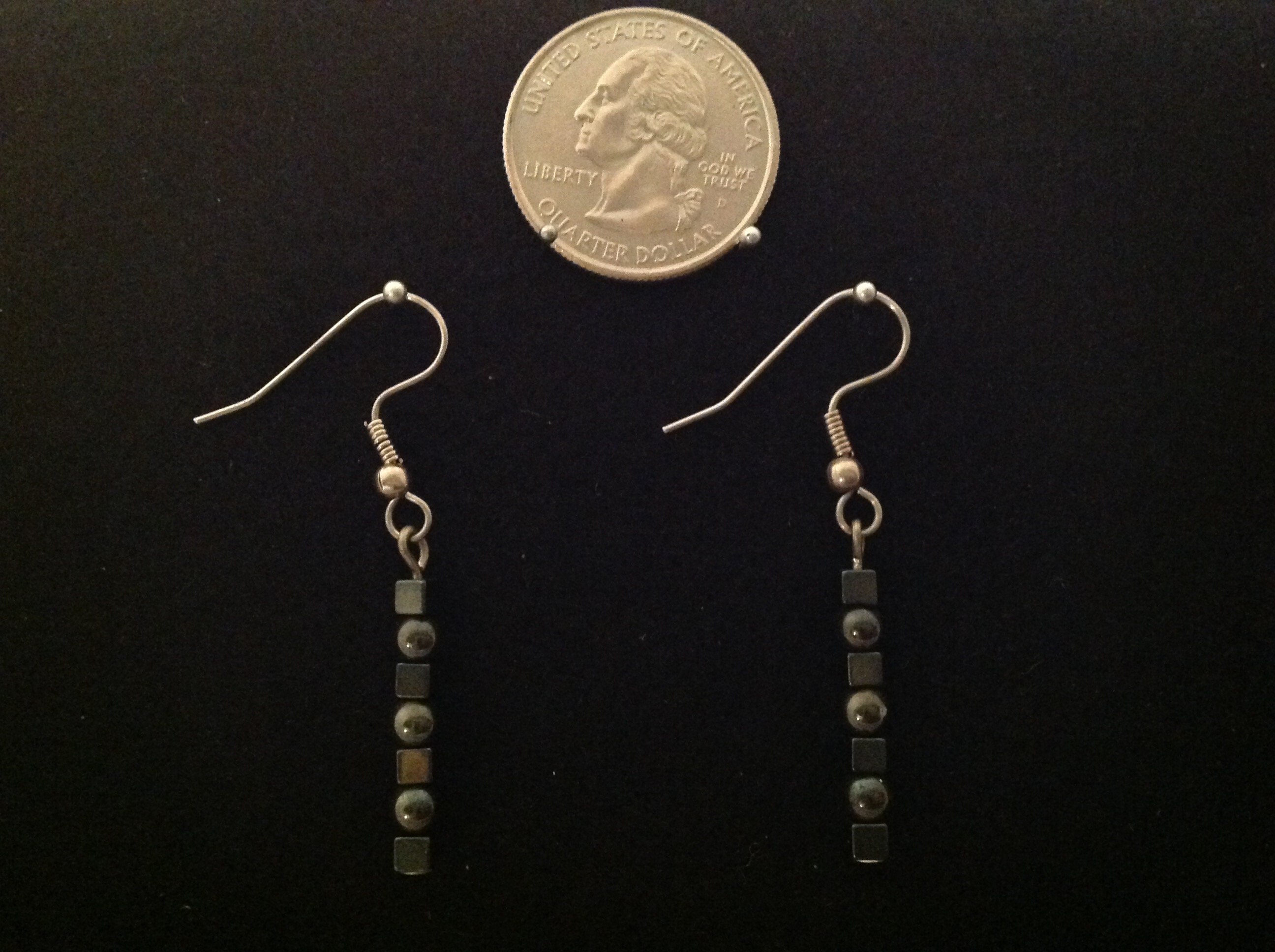 Vintage hematite iron ore bead earrings Etsy.de