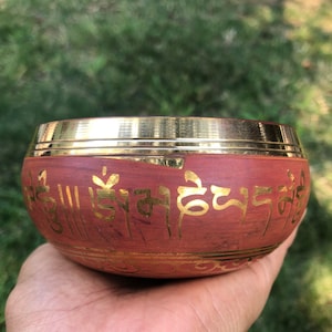 Maroon Red Himalayan Singing Bowl: 3.7&quot; Meditation Bowl with Mallet