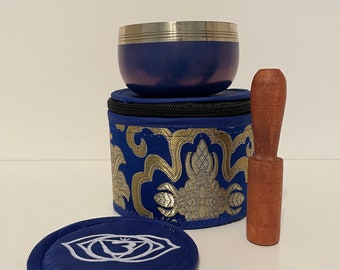 Perfect Size Dark Blue Third Eye Chakra Singing Bowl High Vibrational Tibetan Bowl Meditation Self Care Christmas Gifts Easy to Play Travel