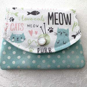 Mini billetera de gato blanco ~ Monedero pequeño cosido a mano ~ Monedero pequeño, mochila, bolsillo, uso diario, viajes ~ Tarjetero ~ Regalo para amantes de los gatos