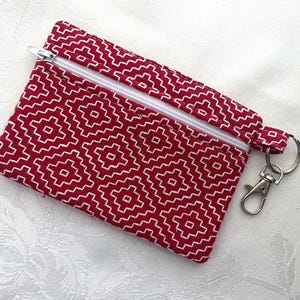 NUEVO - Mini billetera con llavero y cremallera ~ Billetera pequeña roja ~ Bolsito cosido a mano ~ Llavero ~ Único ~ Tarjetero ~ Billetera minimalista