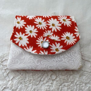 Minicartera con margaritas naranjas, Cartera de tela, Cartera pequeña cosida a mano, Monedero pequeño, Mochila, Bolsillo, Diario, Viajes, Tarjetero de regalo